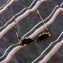 Load image into Gallery viewer, HALO
